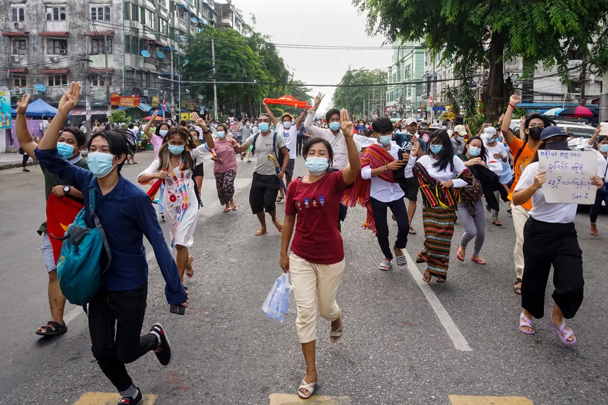 Pengunjuk Rasa Kembali Turun ke Jalan Protes Kudeta Militer Myanmar