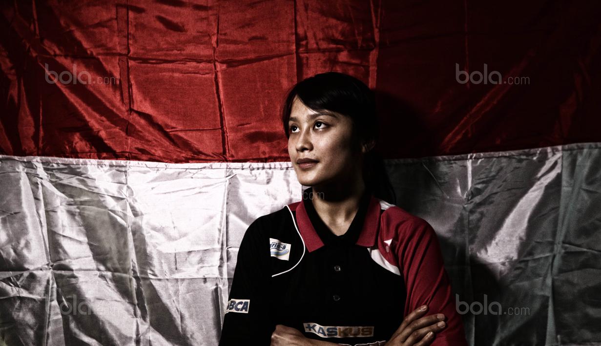 Atlet Bulutangkis Indonesia, Hana Ramadini salah satu harapan Indonesia pada SEA Games 2017 saat berlatih di Cipayung, Jakarta Timur, Senin (14/8/2017). Ramadini bermain pada nomor Tunggal Putri. (Bola.com/Nicklas Hanoatubun)
