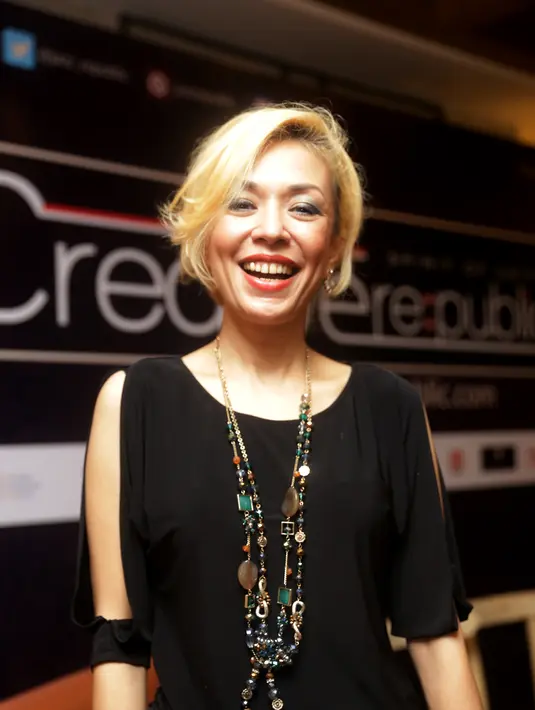 Syaharani tampil di hari pertama dengan tema acara 'A Tribute To Kiboud Maulana'. Ia menganggap musisi jazz legendaris yang meninggal dunia Juni lalu sebagai wujud apresiasi yang edukatif dan inspiratif bagi anak-anak muda. (Andy Masela/Bintang.com)