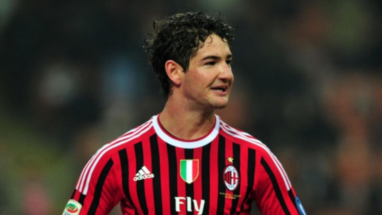 Eks Striker Milan Alexandre Pato Bakal Biayai Pemulangan Pendaki Brasil Juliana Marins yang Meninggal di Rinjani