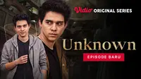 Maxime Bouttier berperan sebagai Rangga dalam Vidio Original Series Unknown. (Dok. Vidio)