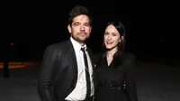 Jason Ralph dan Rachel Brosnahan (Jamie McCarthy / GETTY IMAGES NORTH AMERICA / Getty Images via AFP)