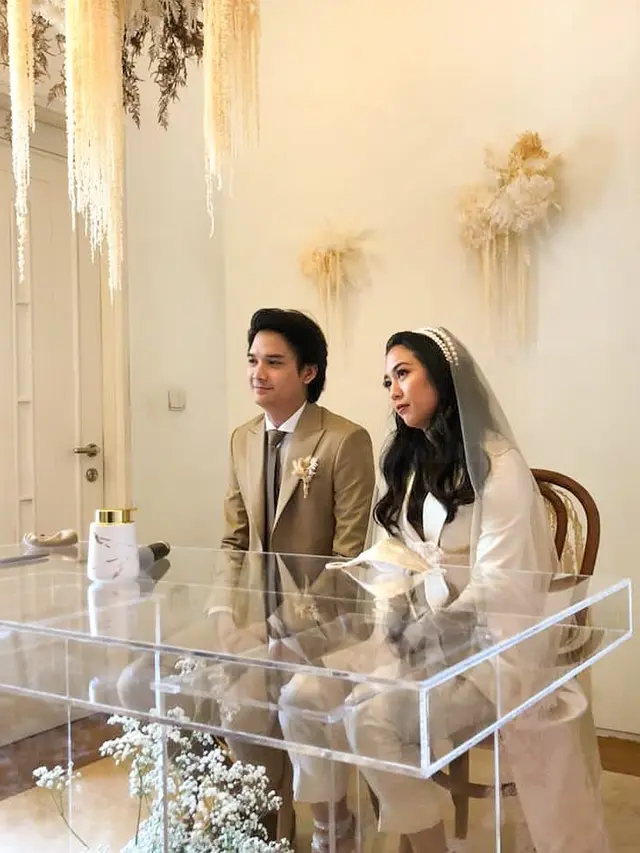 [Fimela] Sherina Munaf dan Baskara Mahendra