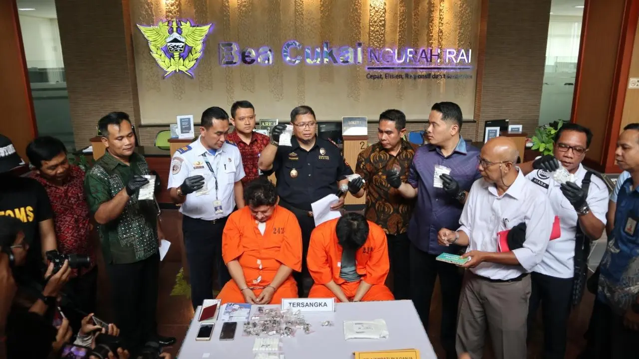Warga Negara Peru telan kokain