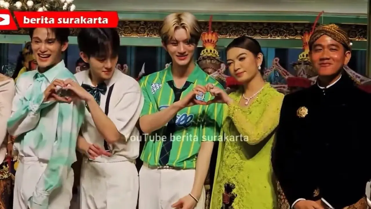 Xodiac bersam Selvi dan Gibran