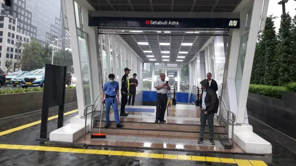 <p>Stasiun MRT Setiabudi (foto: akun twitter @mrtjakarta)</p>