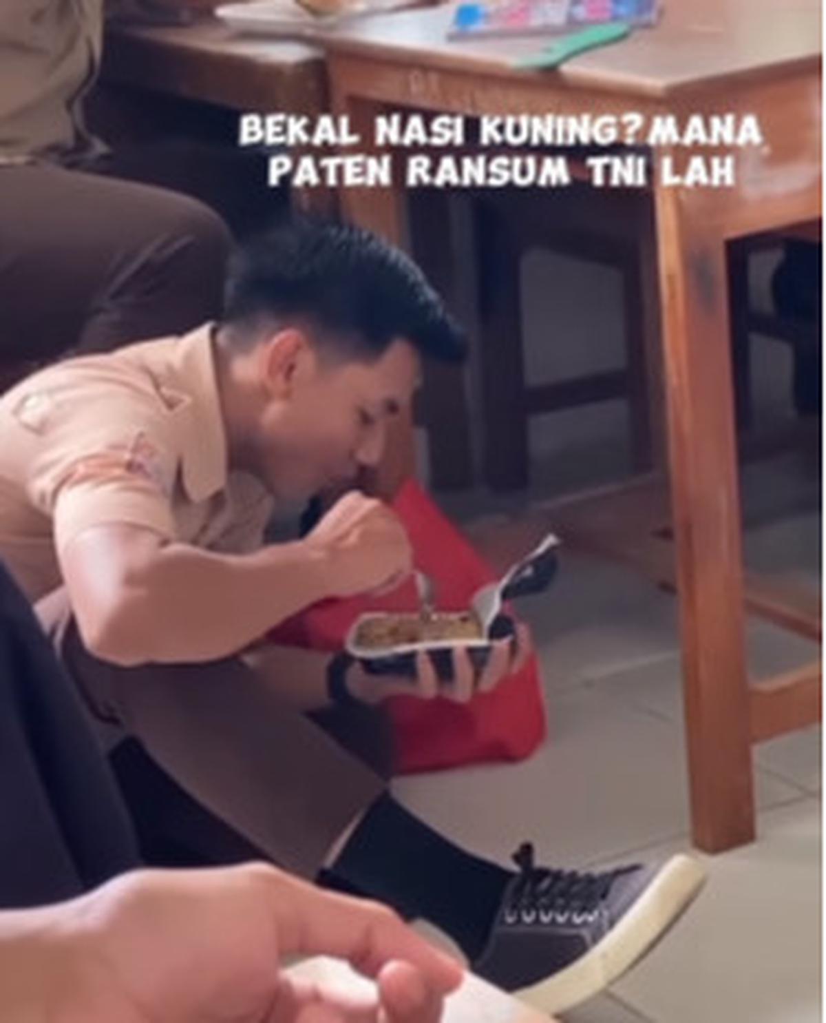 Bekal Makan Siswa Ini Beda Banget Dari yang Lain