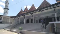 Masjid Sokambang pernah menjadi tempat persinggahan bagi raja-raja.