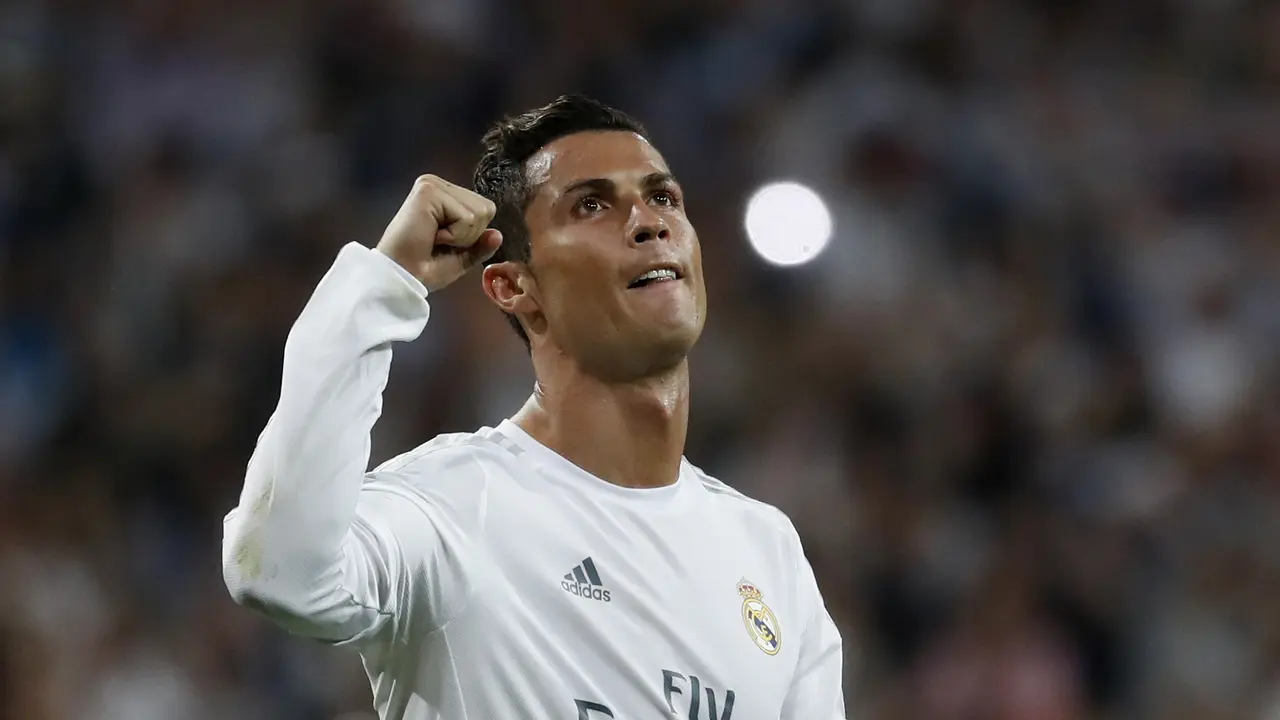 Cristiano Ronaldo usai mengantar Real Madrid menuju final Liga Champions 2016