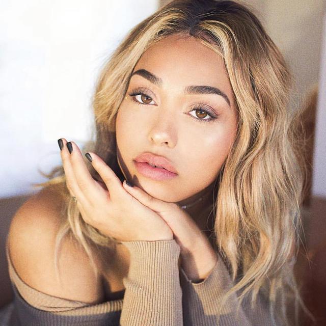 Jordyn Woods Masih Berharap Diampuni Khloe Kardashian Showbiz