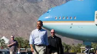 Obama bahkan rela meninggalkan istri dan anak-anaknya. Ia tiba di Palm Springs pada hari Sabtu 14 Februari pagi waktu setempat.