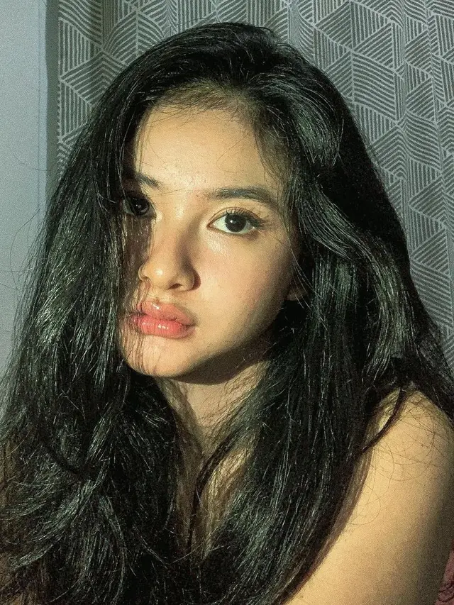 [Fimela] Adinda Azani