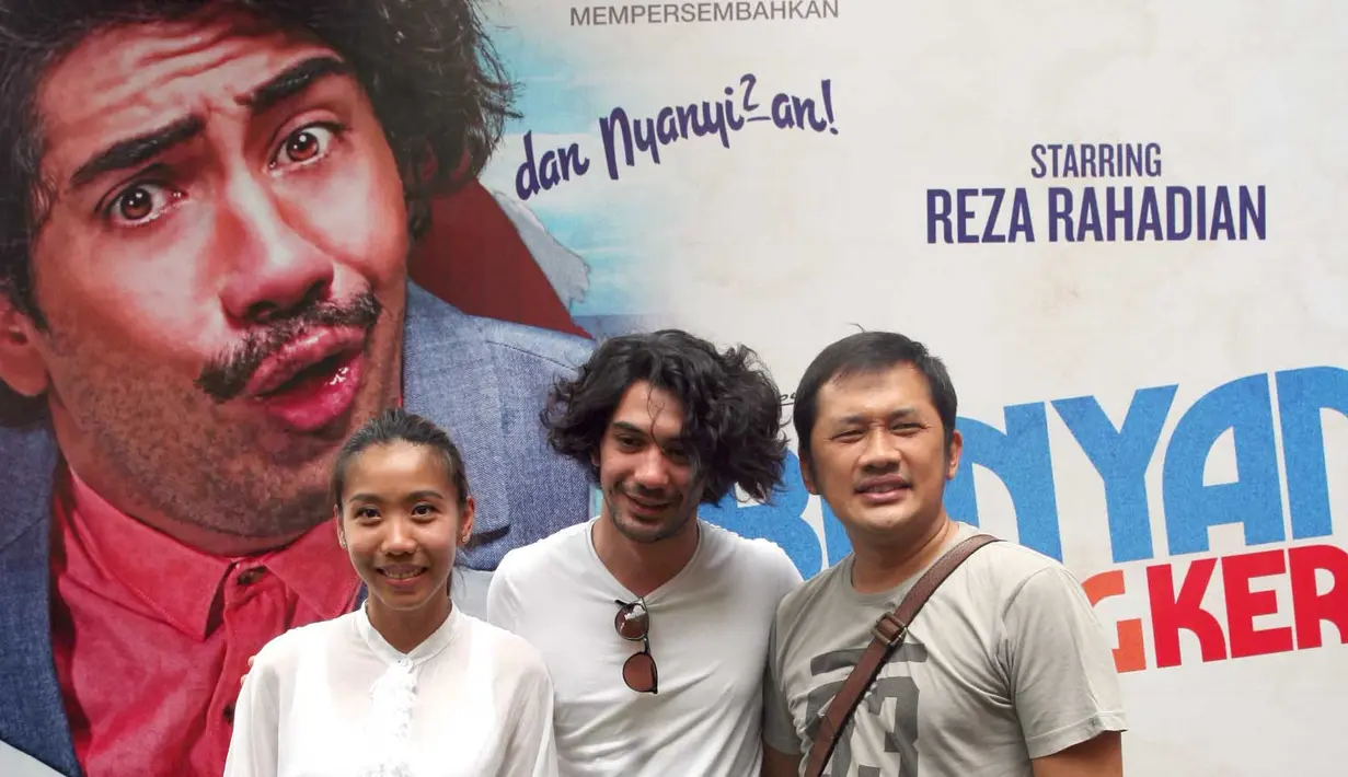 Memilih Reza sebagai sosok Benyamin di dalam cerita nampaknya bukan lah hal main-main. Menurut Frederica, produser Falcon Pictures, Reza adalah aktor baik yang dimiliki Indonesia saat ini. (Nurwahyunan/Bintang.com)
