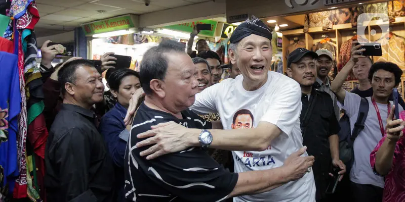 Jusuf Hamka Sambangi Pasar Tanah Abang