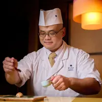 Chef Nobuo Tsuji akan mempersembahkan hidangan spesialnya di Shangri-La Jakarta. (Foto: Shangri-La)