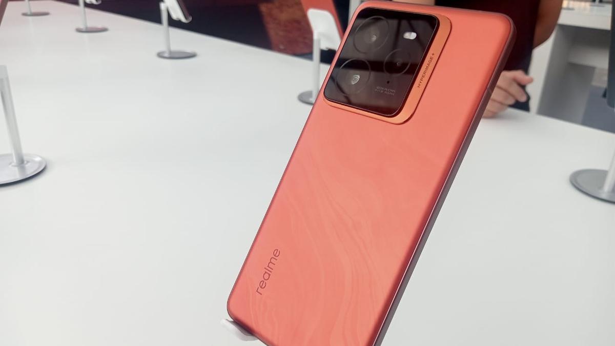 Realme GT 7 Series Siap Meluncur Global dengan Chipset Dimensity 9400e, Catat Tanggal Rilisnya!