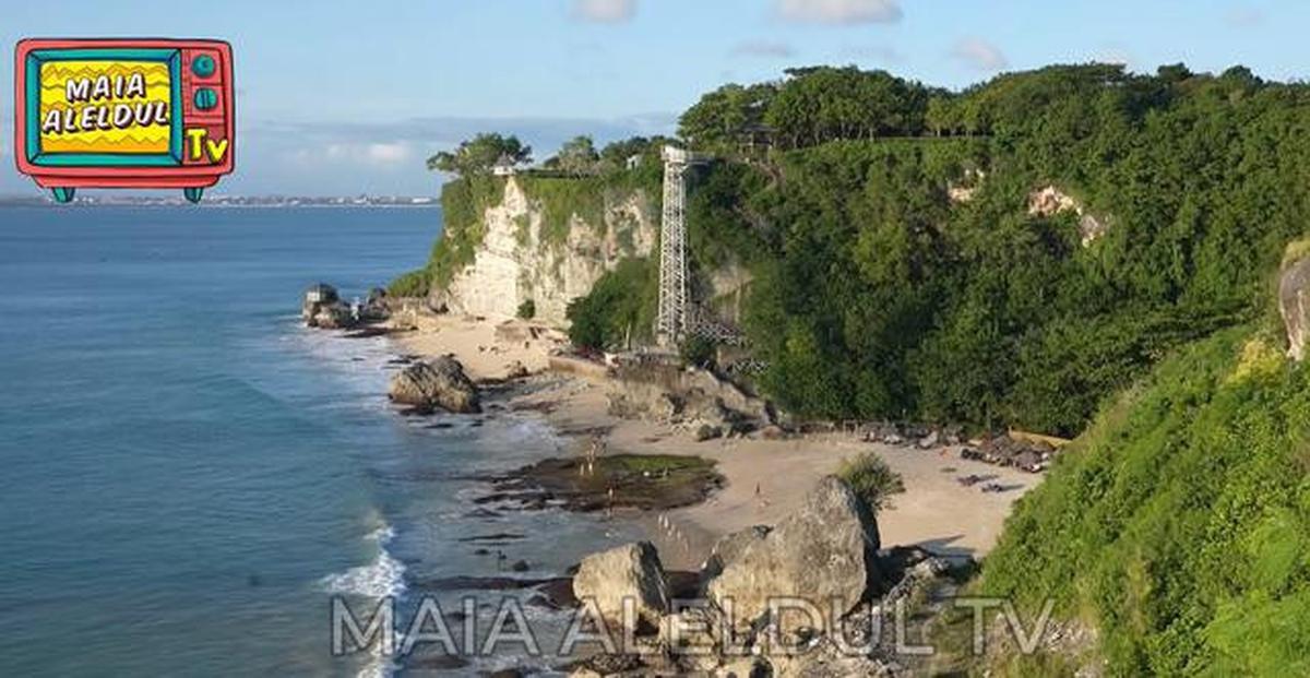 8 Potret Bagian Depan Villa Maia Estianty di Bali, Inspirasi Desain Hunian ala Resort