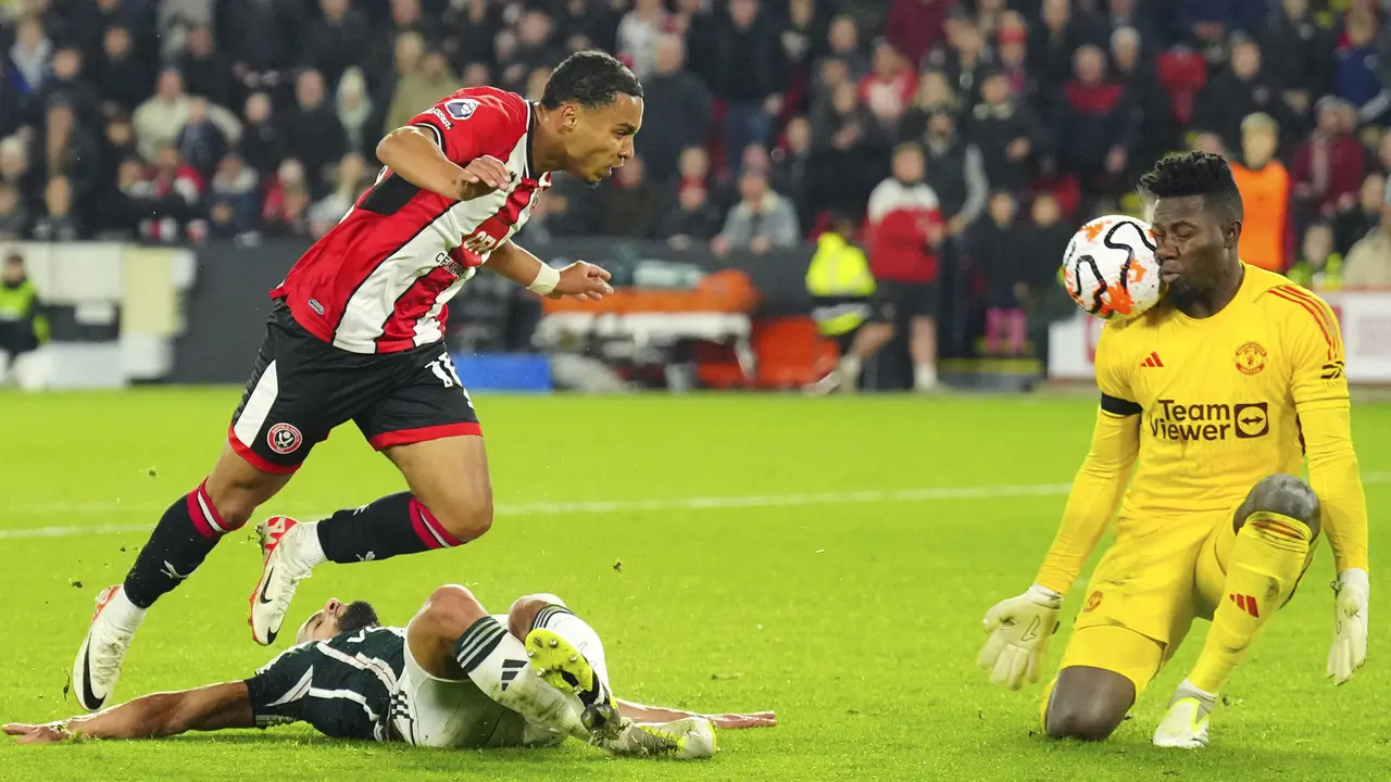 Foto: Aksi-Aksi Pemain MU saat Membungkam Sheffield United, Scott McTominay Jadi Pencetak Gol Terbanyak Sementara