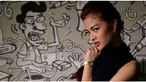 Pasca-dibebaskan usai diamankan lantaran kasus prostitusi, pedangdut Hesty Klepek-klepek 'menghilang.' Saat dihubungi, kuasa hukumnya mengaku jika Hesty belum bersedia bertemu media. 