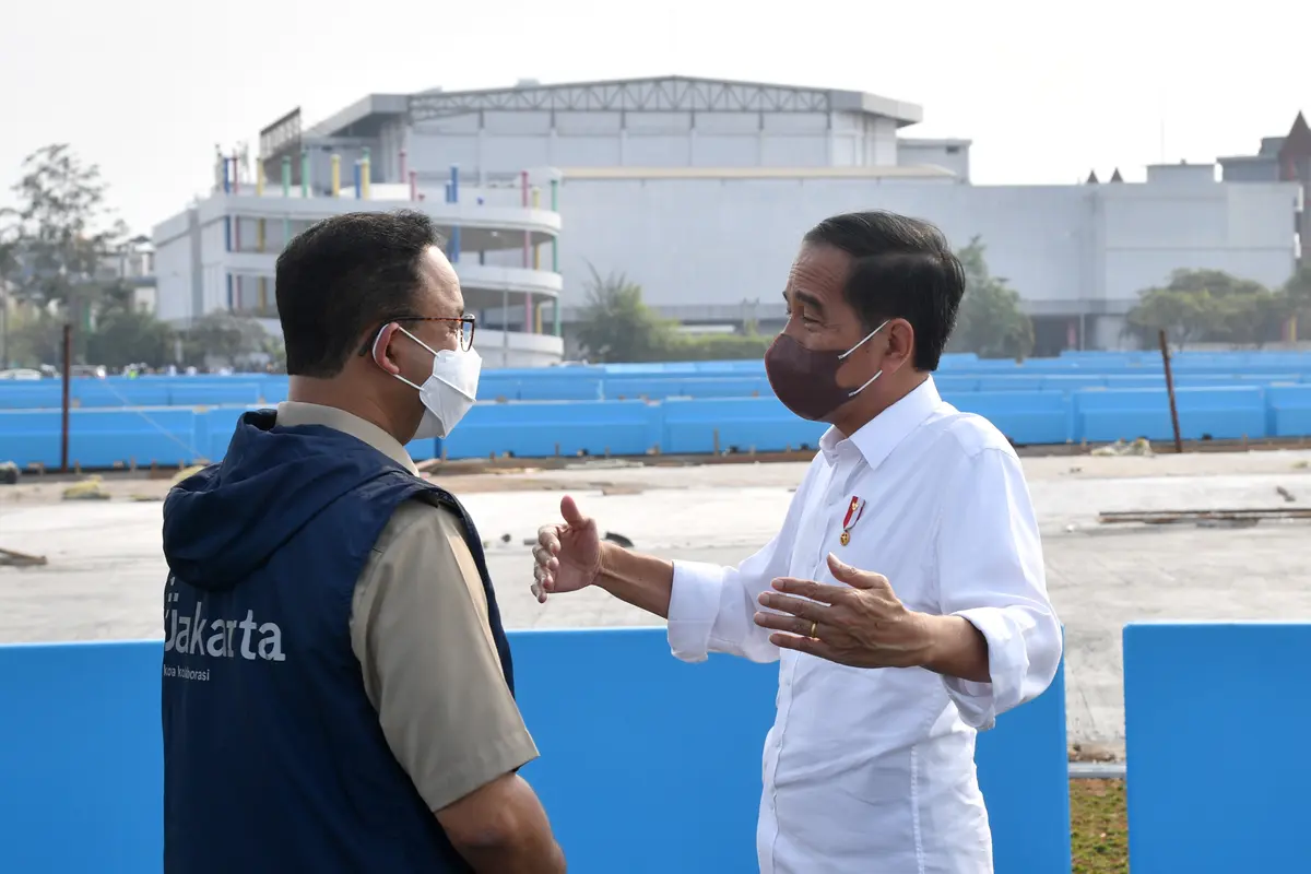 Kemesraan Presiden Jokowi dan Anies Baswedan Saat Tinjau Lintasan Sirkuit Formula E