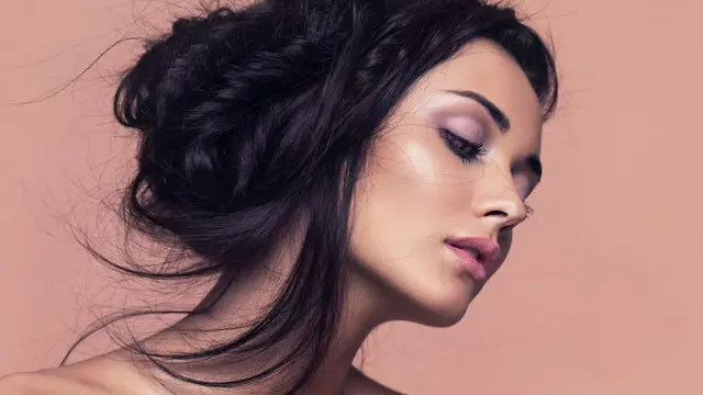 [Bintang] 5 Cara Memilih Highlighter Sesuai dengan Warna Kulitmu