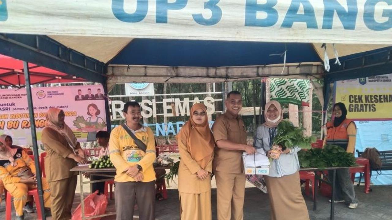 DLH Bangka Hadirkan Program 'Tampah Bu Rangga', Ajak Masyarakat Tukar Sampah Anorganik dengan Kebutuhan Rumah Tangga