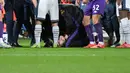 Pemain berusia 22 tahun ini pingsan saat pertandingan Serie A antara Fiorentina melawan Inter di Stadion Artemio Franchi, Senin dini hari WIB (2/12/2024). (AFP/Tiziani Fabi)