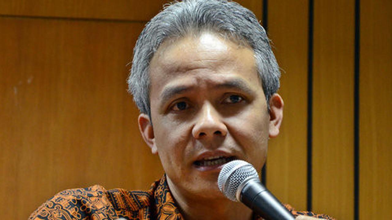 Ganjar kecewa Bupati Pati ogah temui warga demo tolak pabrik semen