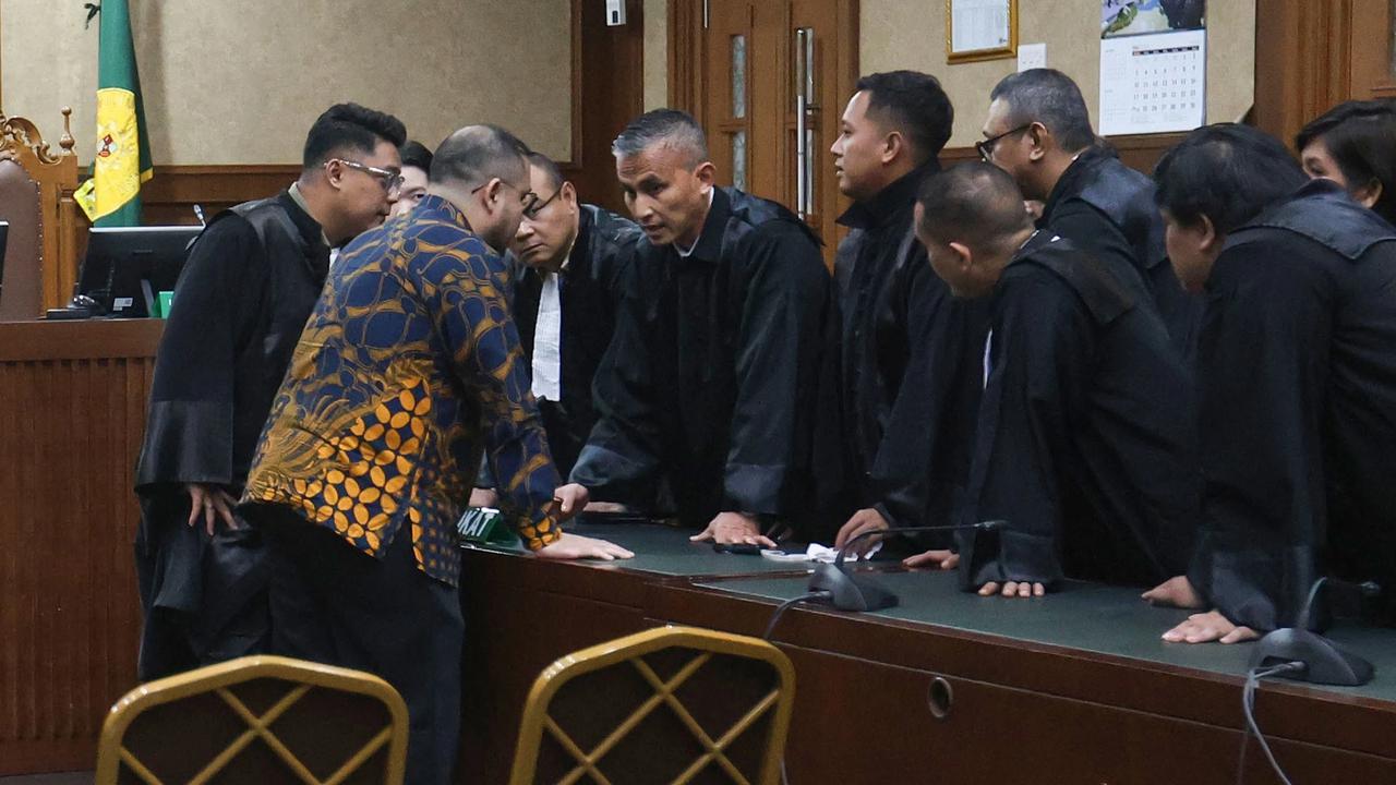FOTO: Eks Konsultan Kemendikbudristek Divonis 4 Tahun dalam Kasus Chromebook