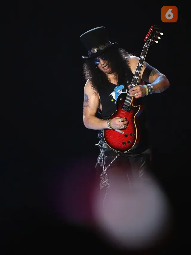 [Bintang] Guns N' Roses
