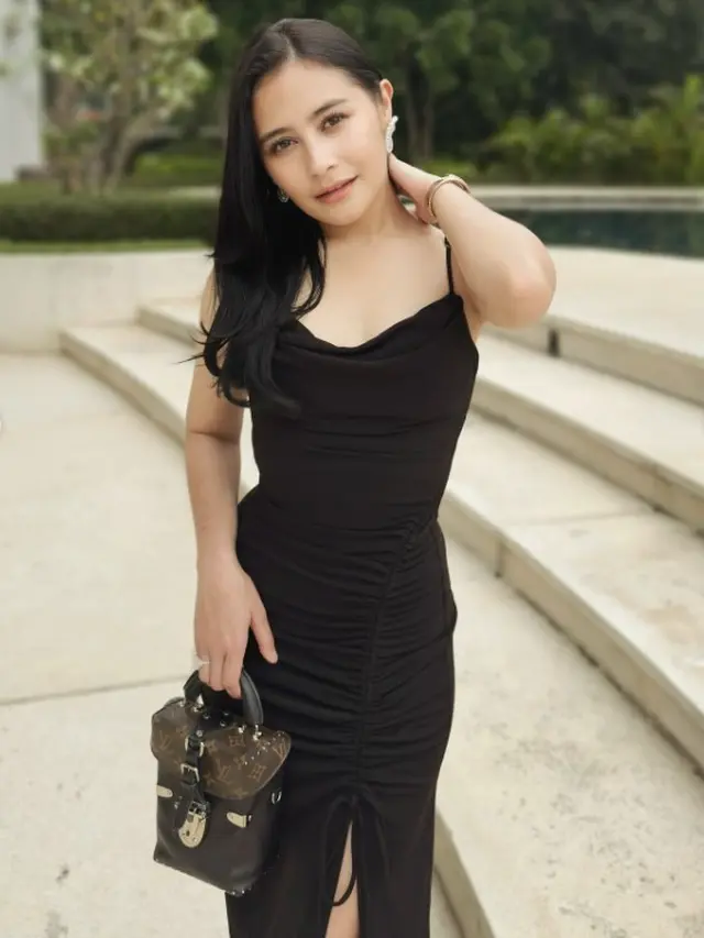 Outfit Kondangan ala Prilly
