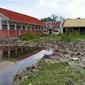Sekolah dasar di Desa Labean, Donggala yang terdampak banjir rob. (Foto: Heri Susanto/ Liputan6.com).