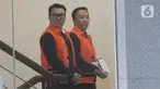 Direktur Utama (Dirut) Perum Perikanan Indonesia, Ristanto Suanda (kiri) dan Mantan Menteri Pemuda dan Olahraga (Menpora), Imam Nahrawi (kanan) akan menjalani pemeriksaan oleh penyidik di Gedung KPK, Jakarta, Rabu (27/11/2019). (merdeka.com/Dwi Narwoko)