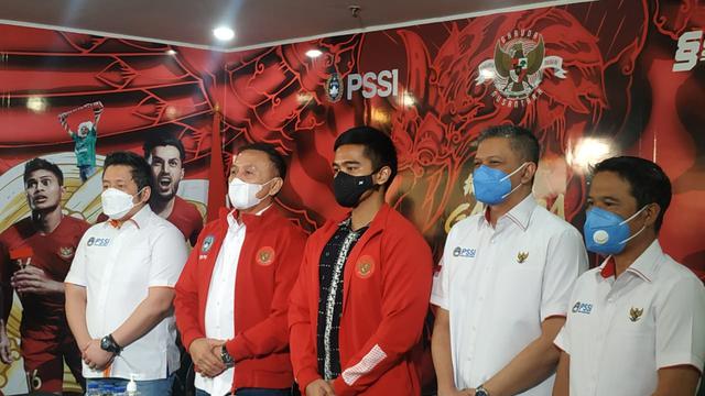Direktur Utama Persis Solo, Kaesang Pangarep, berkunjung ke Kantor PSSI.