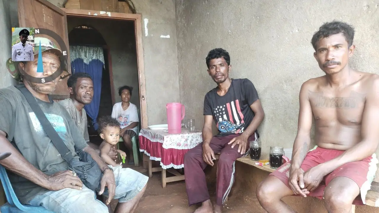 Dua nelayan asal Kabupaten Sikka, NTT ditemukan selamat setelah sepekan hilang di laut.