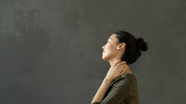 Sebagai Obat Kumur Untuk Meredakan Sakit Tenggorokan