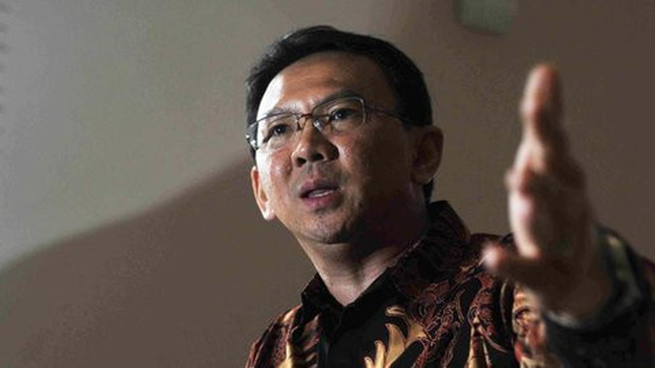 Galaknya Ahok lihat PNS DKI tak becus kerja cuma gosok batu akik