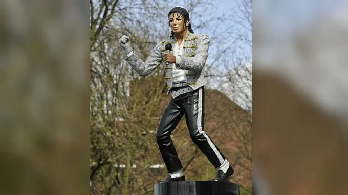 Patung Michael Jackson (AFP)