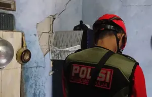 Gempa Sukabumi Sebabkan Belasan Rumah Rusak