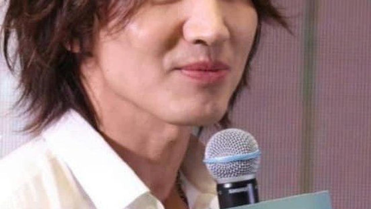 Di sisi lain, Jerry Yan juga berhasil mencuri perhatian. Saat ini, Jerry Yan masih populer dalam berakting dan menjadi model untuk berbagai produk.