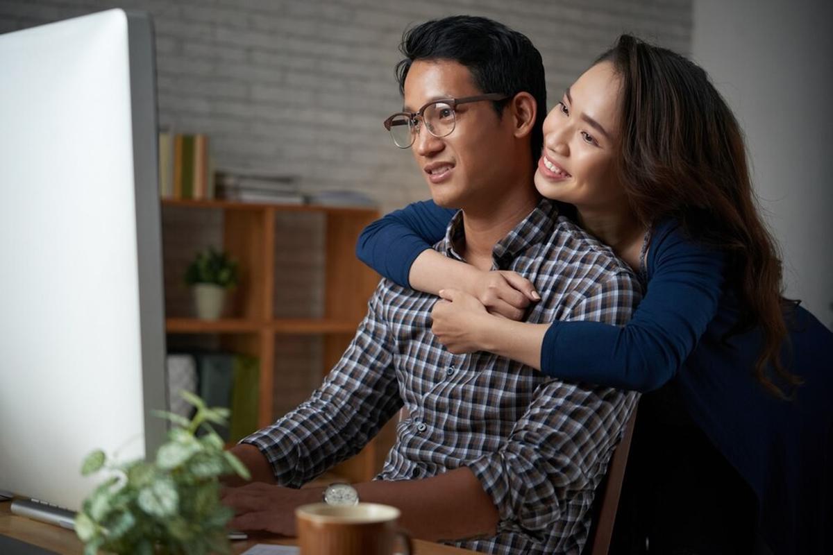 Ilustrasi Pasangan Romantis