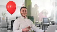 100 Happy Birthday Wishes for Coworker: Formal, Casual, Humorous