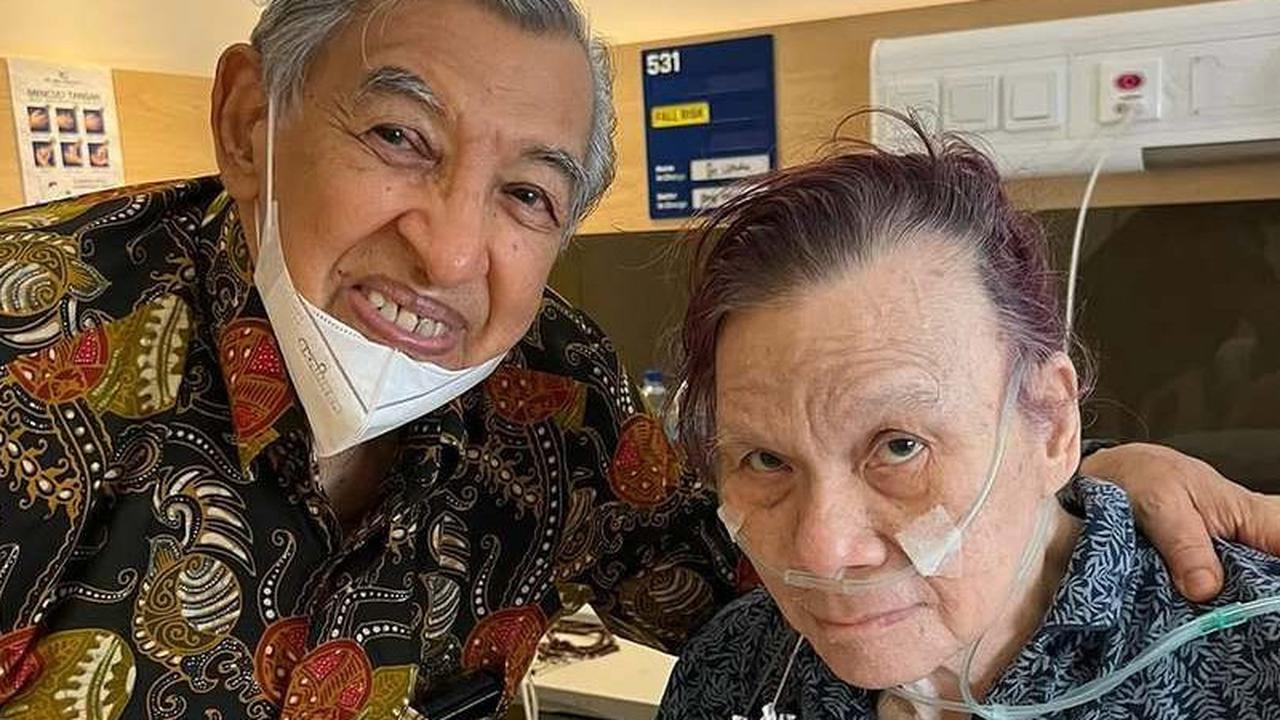 Potret Ayah Baim Wong Rawat Inap di RS, Dapat Banyak Dukungan Untuk Sembuh & Dijenguk Banyak Rekan Artis Ternama