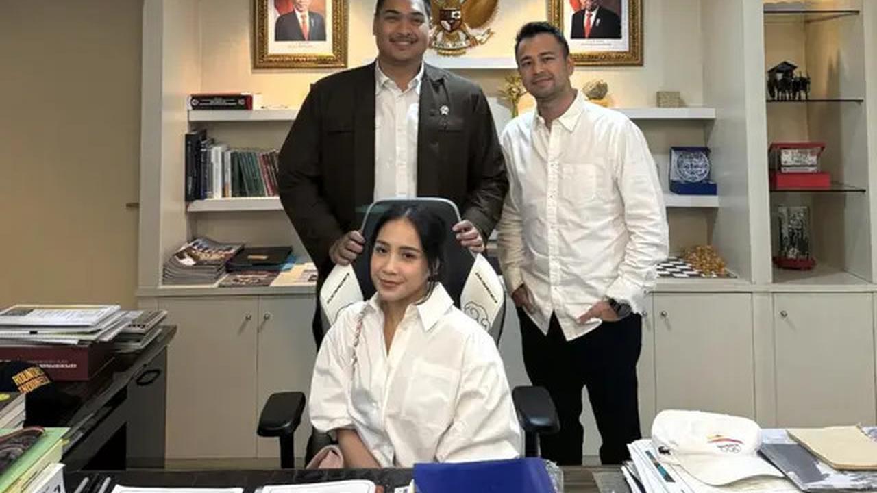 6 Gaya Nagita Slavina dan Raffi Ahmad kala Bertemu Pejabat dan Selalu Jadi Trendsetter