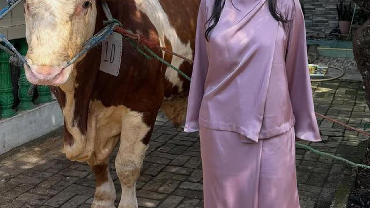 Ada Atta Halilintar Hingga Irfan Hakim, 6 Artis Ini Pose Bareng Hewan Kurban Idul Adha 2026