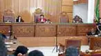 Pengadilan Negeri Jakarta Selatan Senin (31/5) menolak gugatan praperadilan yang dilakukan mantan Kabareskrim Susno Duadji. Majelis Hakim menilai penahanan Susno oleh Polri sah menurut hukum. 