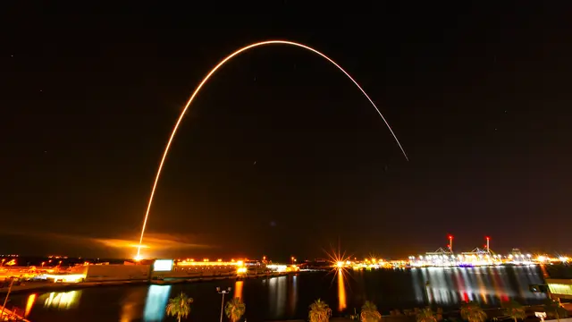 Detik-Detik Peluncuran Roket NASA ke Matahari