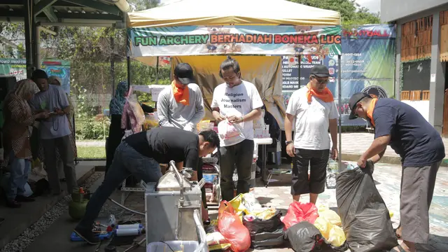 [FIMELA] Komuniats Get Plastic: Kami Tidak Ada Masalah dengan Plastik, tapi ...