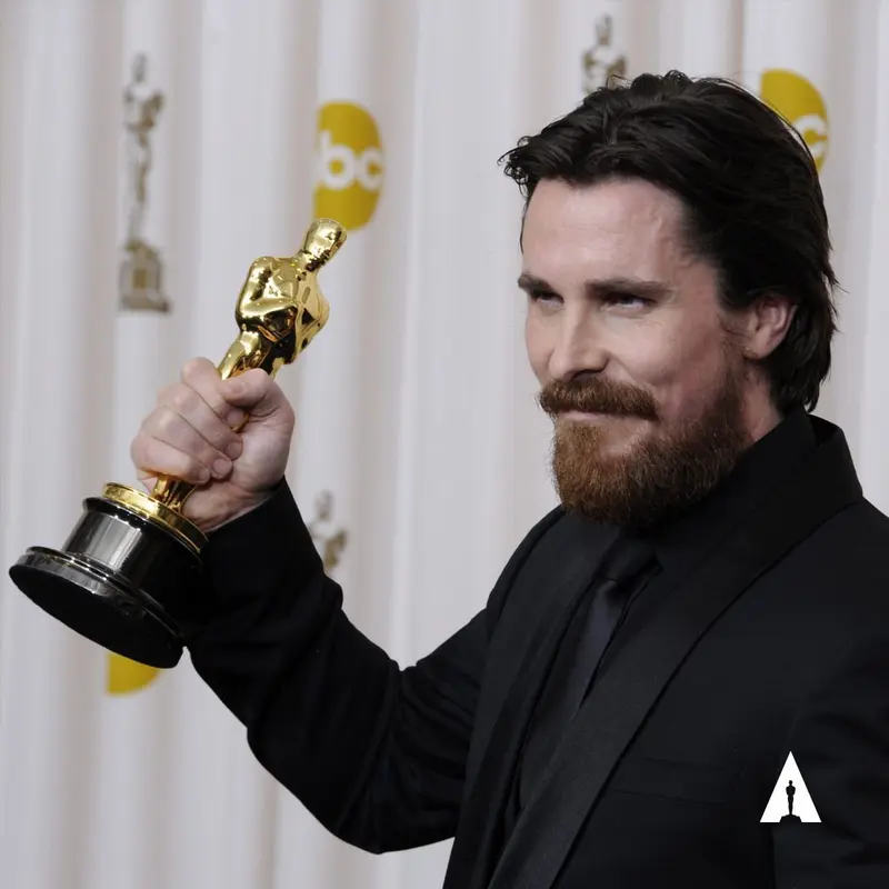 Christian Bale menang Piala Oscar. (Foto: Dok. Instagram terverifikasi @TheAcademy)