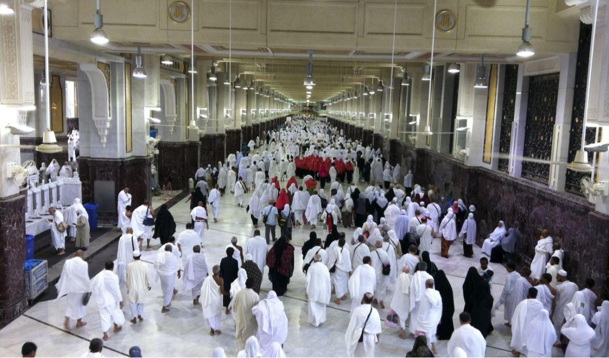 Muhadjir Wacanakan Larangan Haji Lebih dari Satu Kali